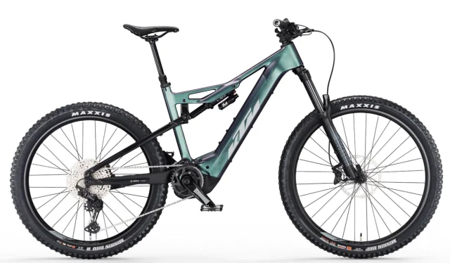 Електрически велосипед KTM MACINA KAPOHO ELITE 43 см синьо-лилав