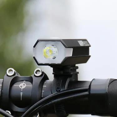 CATEYE ELSŐ LÁMPA AMPP800 HLEL088RC 5FUNK/1LED